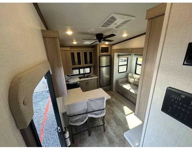 2024 Rockwood Signature 281RK Fifth Wheel at Homestead RV Center STOCK# 2274 Photo 17