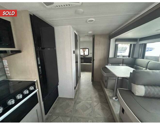 2024 Salem Cruise Lite 28VBXLX PLATINUM Travel Trailer at Homestead RV Center STOCK# 2291 Photo 12