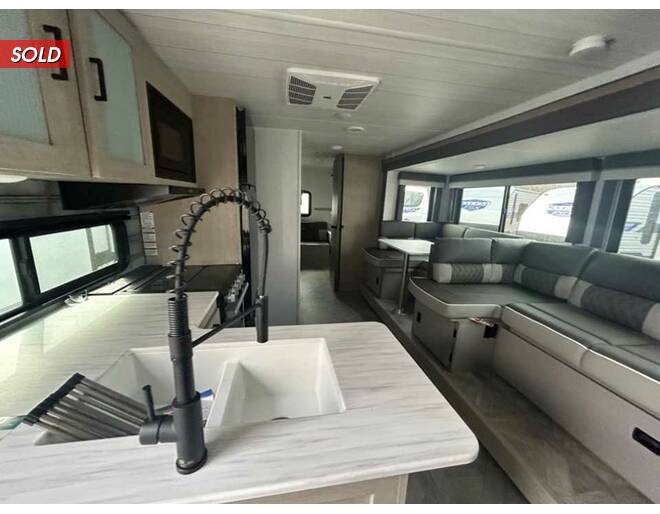 2024 Salem Cruise Lite 28VBXLX PLATINUM Travel Trailer at Homestead RV Center STOCK# 2291 Photo 7