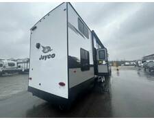 2024 Jayco Jay Flight Bungalow Destination Trailer 40LSDL traveltrai at Homestead RV Center STOCK# 2312