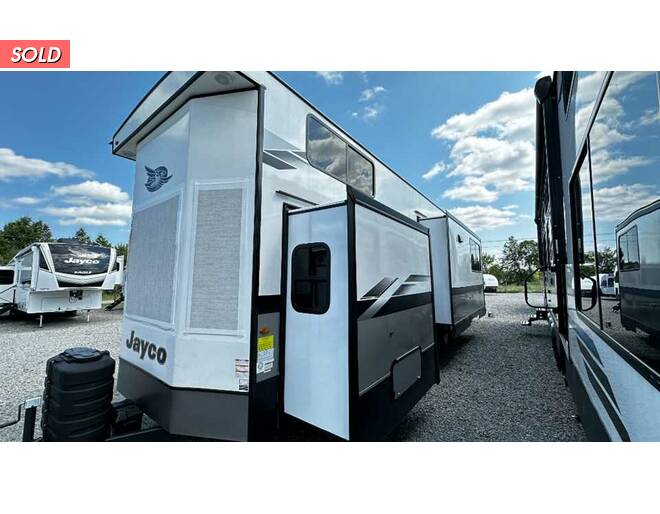 2024 Jayco Jay Flight Bungalow Destination Trailer 40LSDL Travel Trailer at Homestead RV Center STOCK# 2312 Photo 30