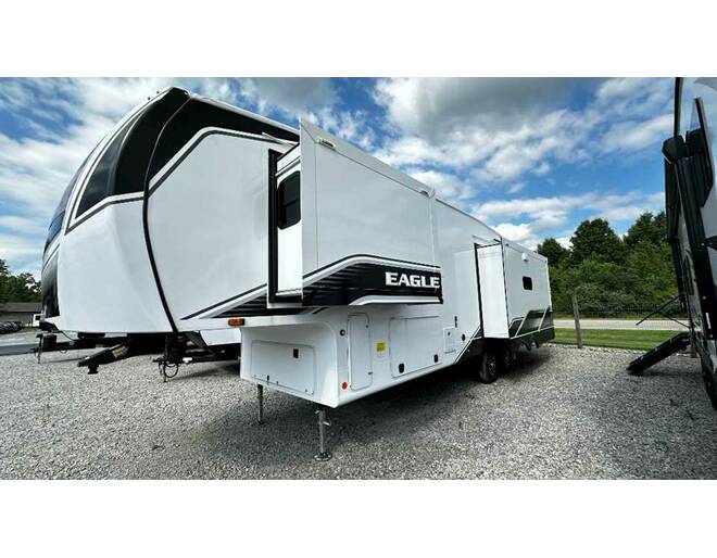 2024 Jayco Eagle 321RSTS Fifth Wheel at Homestead RV Center STOCK# 2320 Photo 18