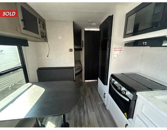 2024 Jayco Jay Flight SLX 260BH Travel Trailer at Homestead RV Center STOCK# 2349 Photo 6