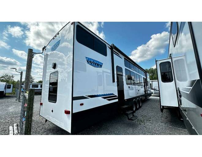 2024 Salem Grand Villa Destination Trailer 44VIEW Travel Trailer at Homestead RV Center STOCK# 2387 Photo 19