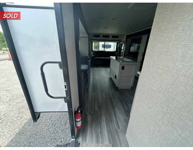 2024 Jayco Jay Flight 334RTS Travel Trailer at Homestead RV Center STOCK# 2399 Photo 16