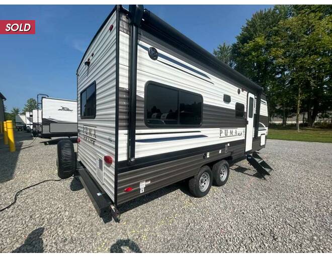 2021 Palomino Puma XLE Lite 20RLC Travel Trailer at Homestead RV Center STOCK# 2428 Photo 14