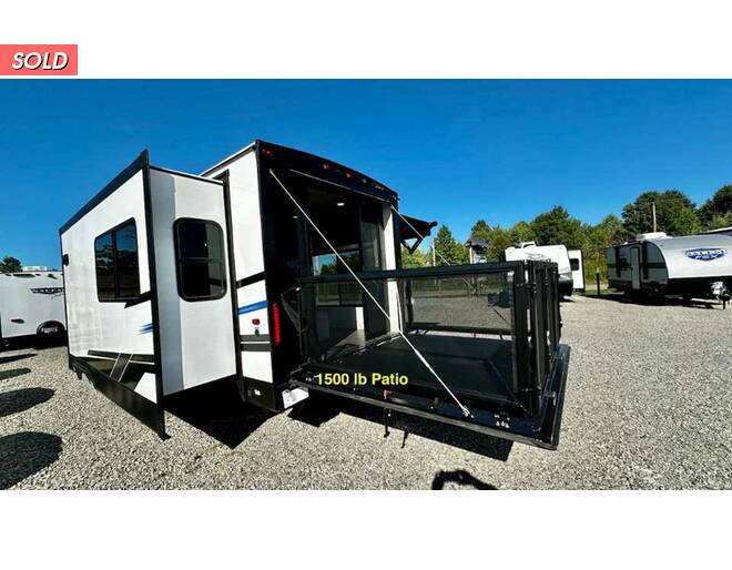 2025 Salem FSX MAX Toy Hauler 30VCVIEWX Platinum Travel Trailer at Homestead RV Center STOCK# 2373 Photo 4