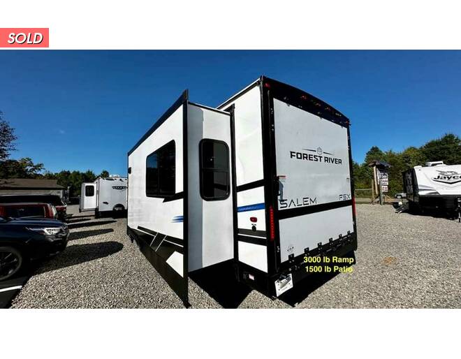 2025 Salem FSX MAX Toy Hauler 30VCVIEWX Platinum Travel Trailer at Homestead RV Center STOCK# 2373 Photo 7