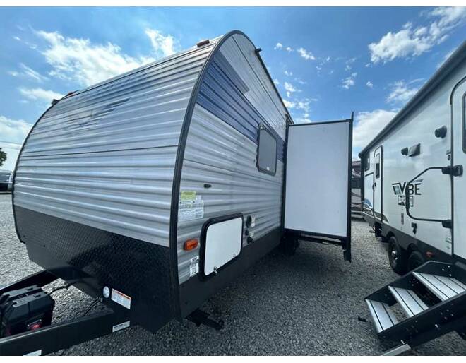 2022 Prime Time Avenger 24BHS Travel Trailer at Homestead RV Center STOCK# 2431 Photo 4