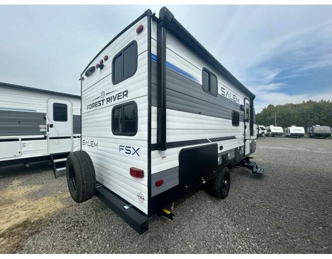 2025 Salem FSX 178BHSK Travel Trailer at Homestead RV Center STOCK# 2371 Photo 5