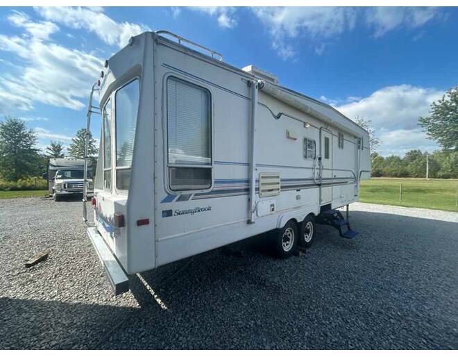 2000 SunnyBrook 31BWFS Fifth Wheel at Homestead RV Center STOCK# 2437 Photo 16