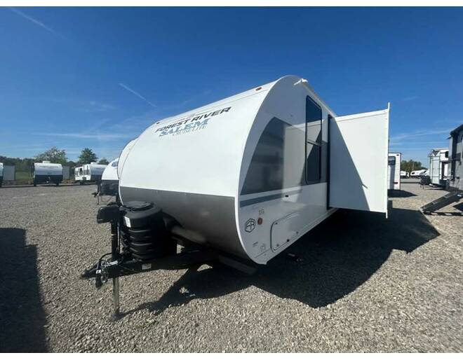 2025 Salem Cruise Lite 273QBXLX Platinum Travel Trailer at Homestead RV Center STOCK# 2441 Photo 8