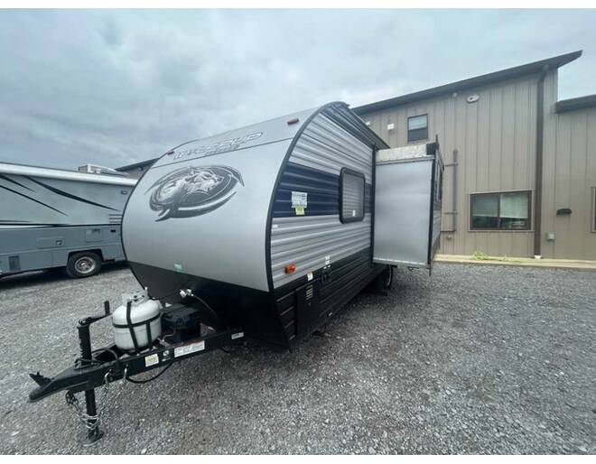 2021 Cherokee Wolf Pup 16PF Travel Trailer at Homestead RV Center STOCK# 2449 Photo 11