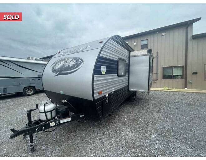 2021 Cherokee Wolf Pup 16PF Travel Trailer at Homestead RV Center STOCK# 2449 Photo 11