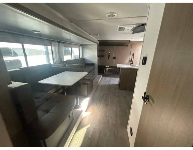 2025 Salem Cruise Lite 273QBXL Travel Trailer at Homestead RV Center STOCK# 2455 Photo 13