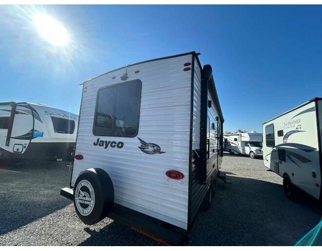 2022 Jayco Jay Flight SLX 8 212QB Travel Trailer at Homestead RV Center STOCK# 2457 Photo 4