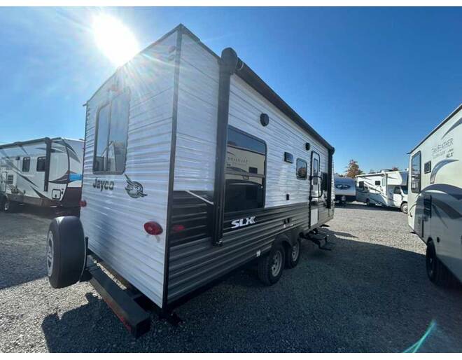 2022 Jayco Jay Flight SLX 8 212QB Travel Trailer at Homestead RV Center STOCK# 2457 Photo 7