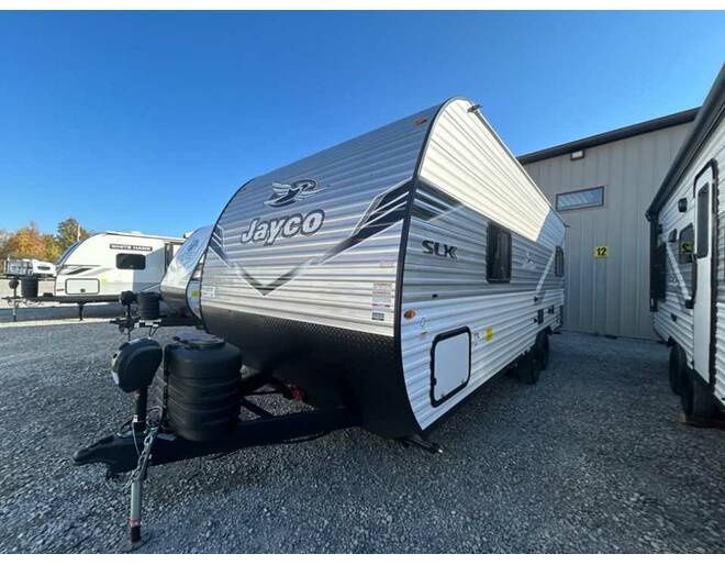 2025 Jayco Jay Flight SLX 210QB Travel Trailer at Homestead RV Center STOCK# 2458 Photo 2