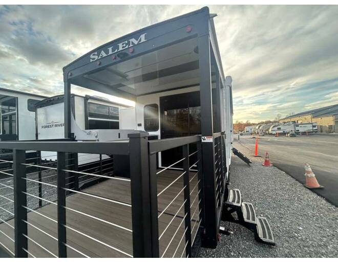 2025 Salem 32VERANDA Travel Trailer at Homestead RV Center STOCK# 2462 Photo 9