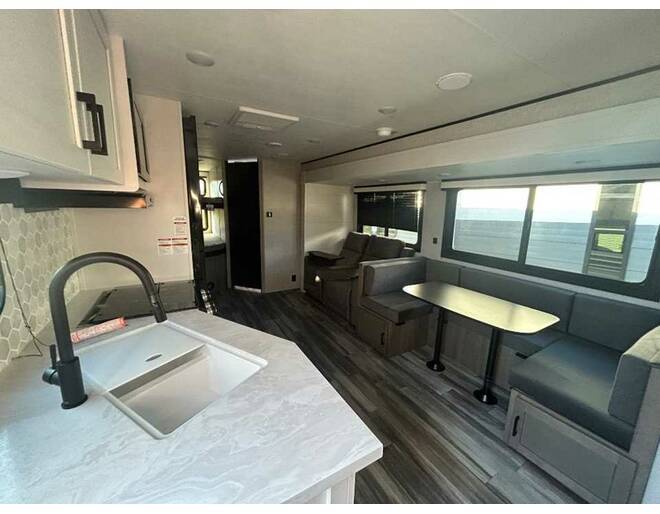 2025 Jayco Jay Flight 284BHS Travel Trailer at Homestead RV Center STOCK# 2469 Photo 10